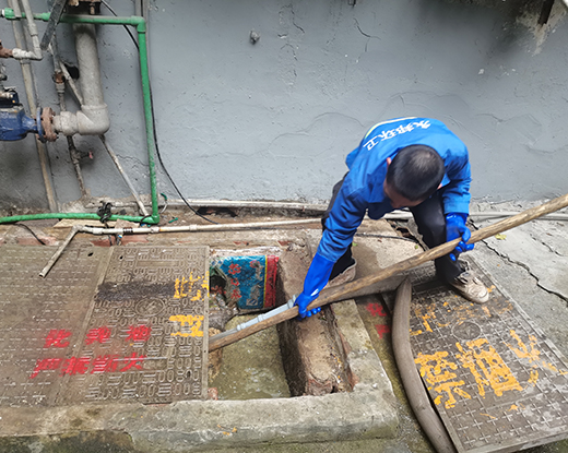 东辽清掏化粪池