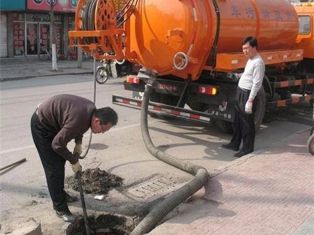 东辽清掏化粪池，健康生活从这里开始